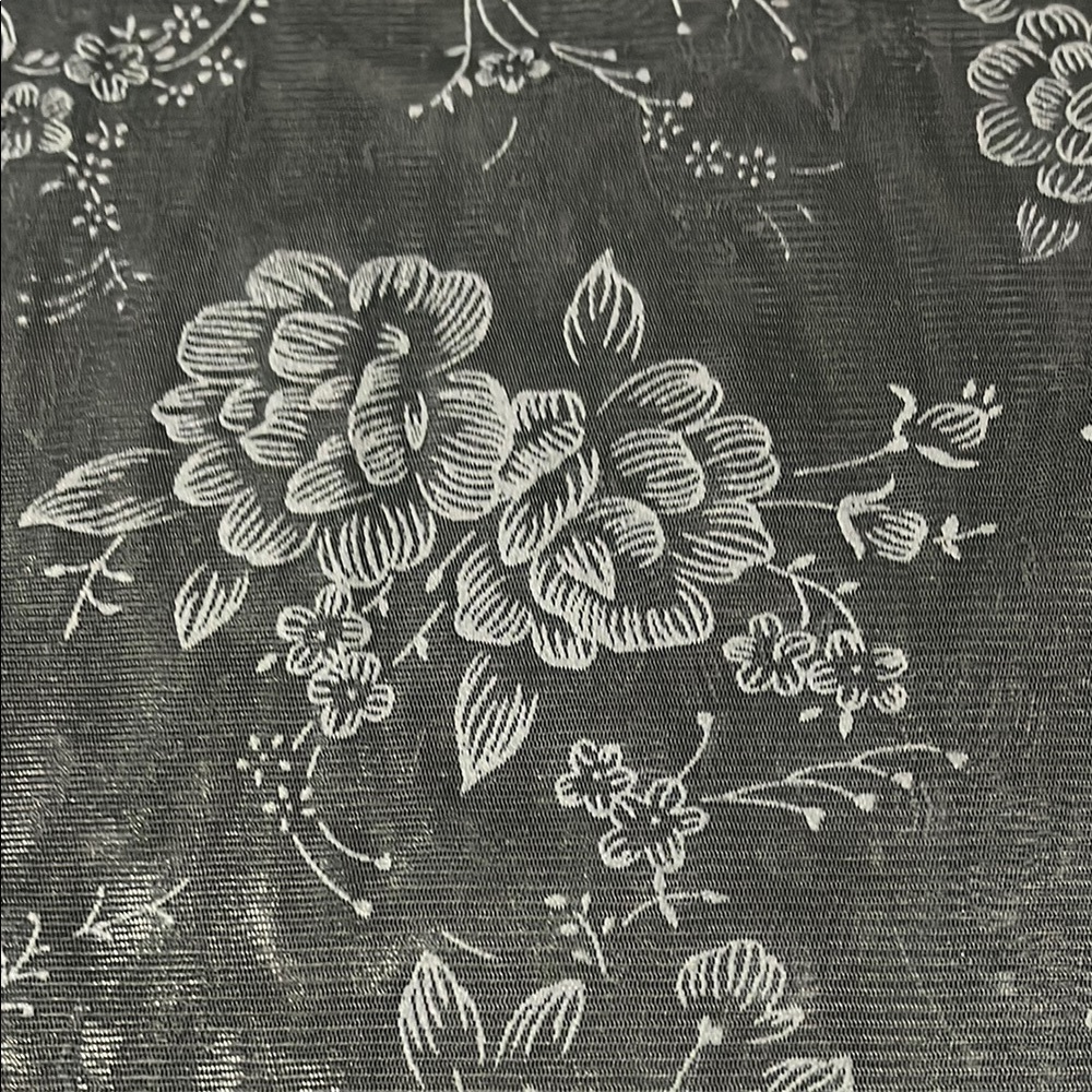 PENNINGTONS Plus size Black Sheer Floral print Top size 2X - Picture 8 of 9